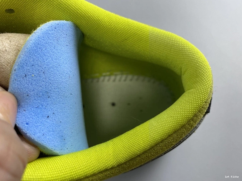 - CK3022 Jordan Low Air 'Cyber' 003 Jordan 1 - 1125